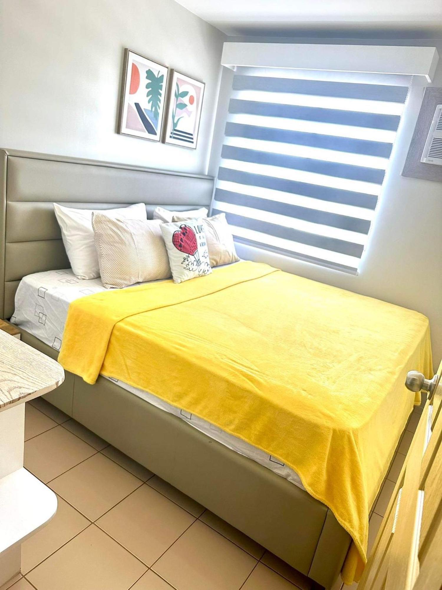 Spacious 2 Bedroom 42Sqm Condo Unit Iloilo City Bagian luar foto